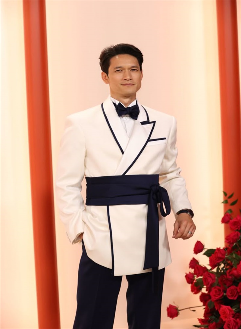 White Men Suits 2 Piece Belted - مراجعة Men Formal Wear Black And White وسعره