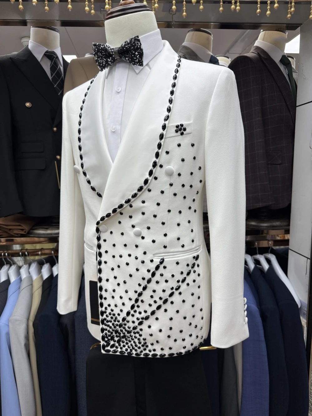 White Groom Men Suit Set 2 Pie - مراجعة Men Formal Wear Black And White وسعره