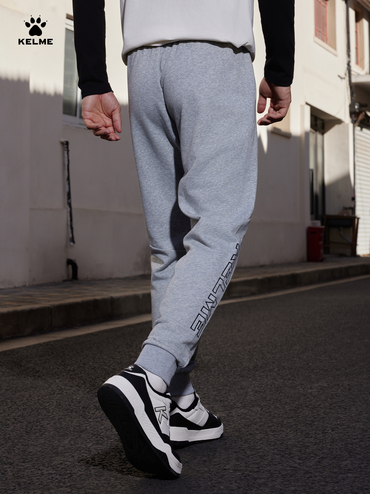 Kelme Outdoor Running Windproo - مراجعة Windsor Knot Tie وسعره